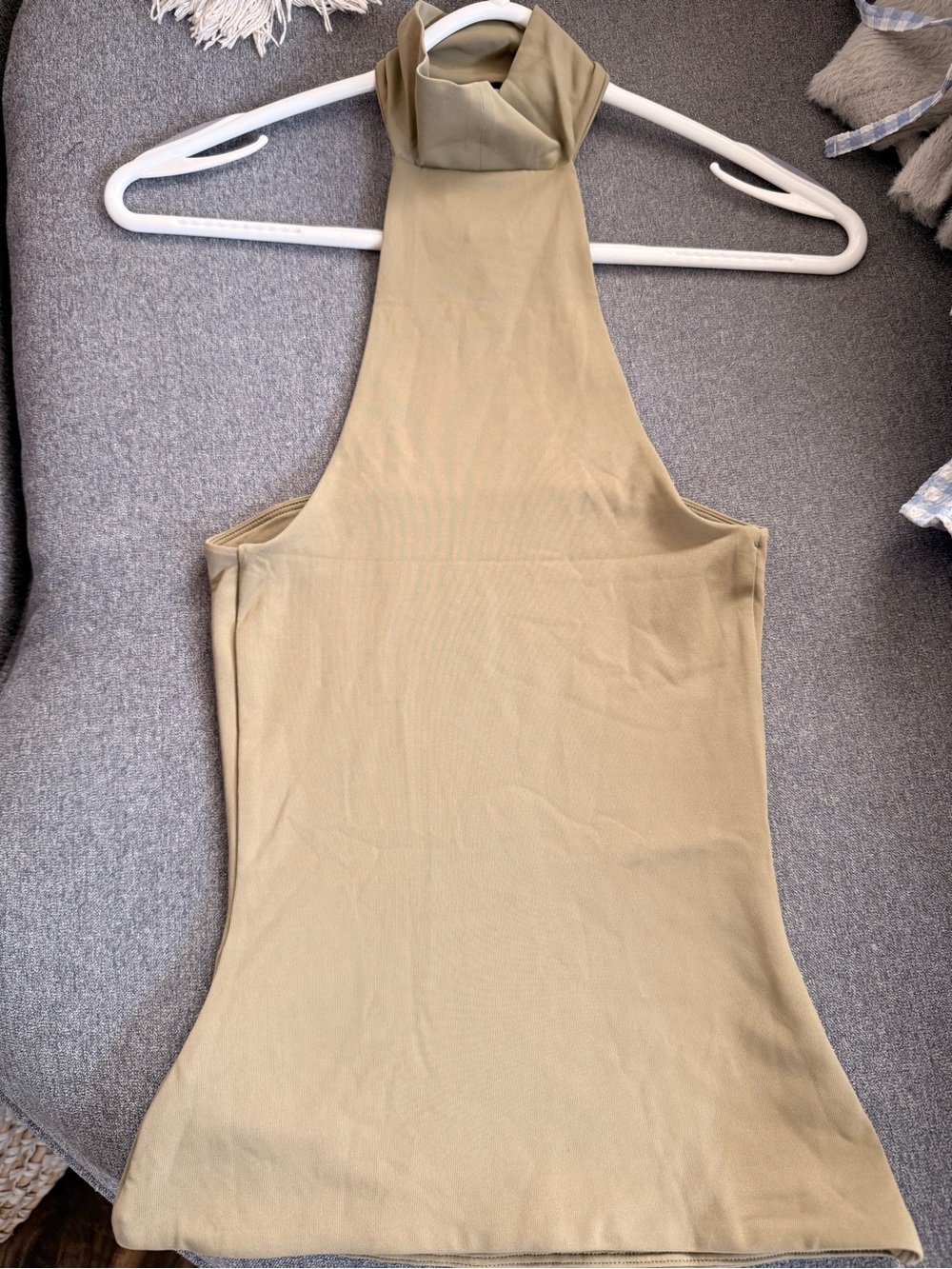 Aritzia High-Neck Sleeveless Tank Top - Olive Green